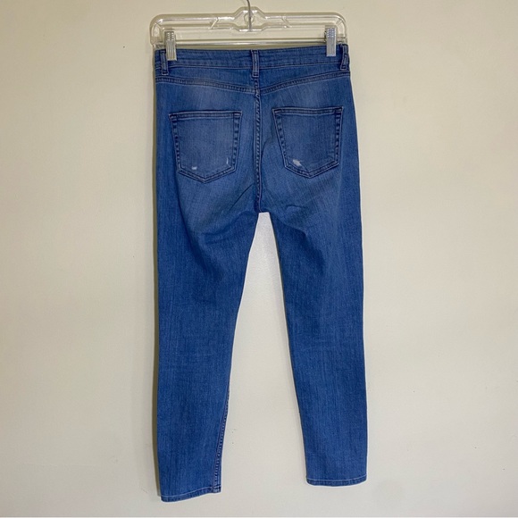 TOPSHOP Women's Moto Mid-rise Medium Wash Distressed Whiskered Jeans, Size 26 - Picture 12 of 12